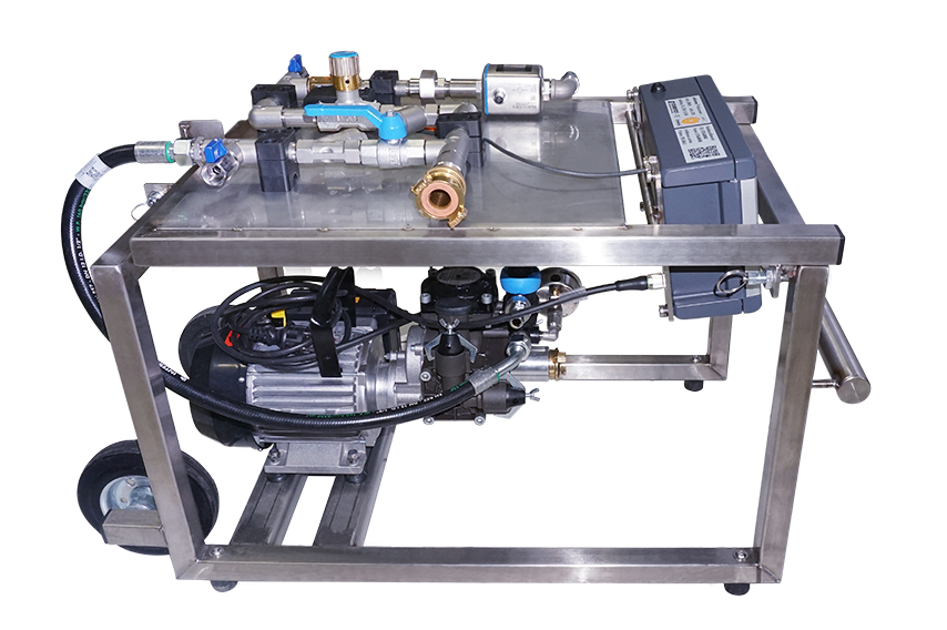 Technetics mikromec® Prüfautomat Wasser SMART für Messungen an kleinen Leitungen - ins Transportposition